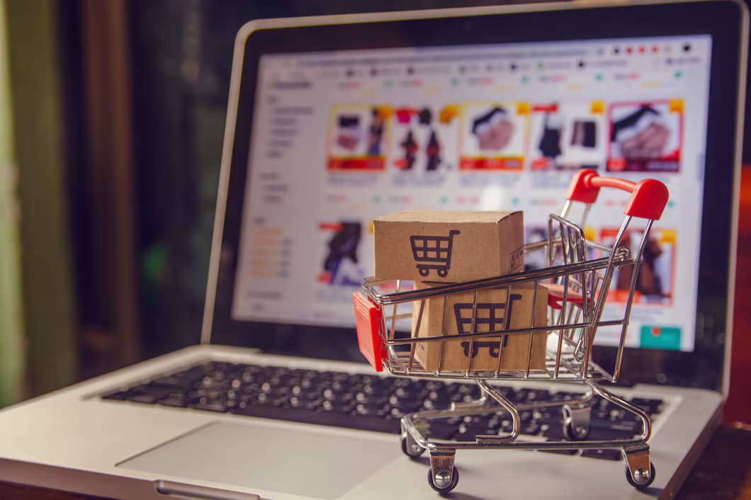 E-Commerce